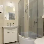 Apartamento Comfortable Sapiezynska By Renters Varsovia