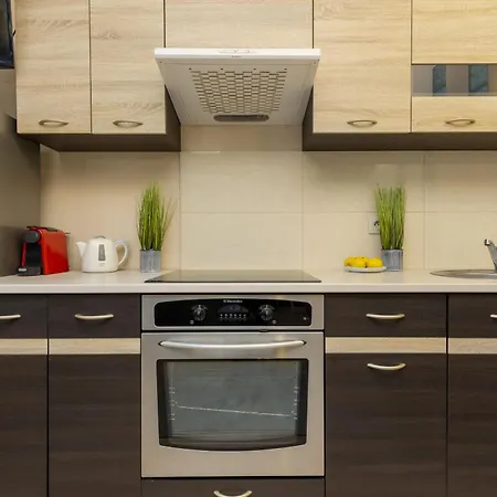 Rent Like - Comfortable Sapiezynska Apartment